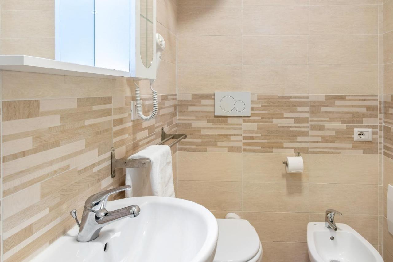 San Vincenzo Rooms Вигонца Экстерьер фото